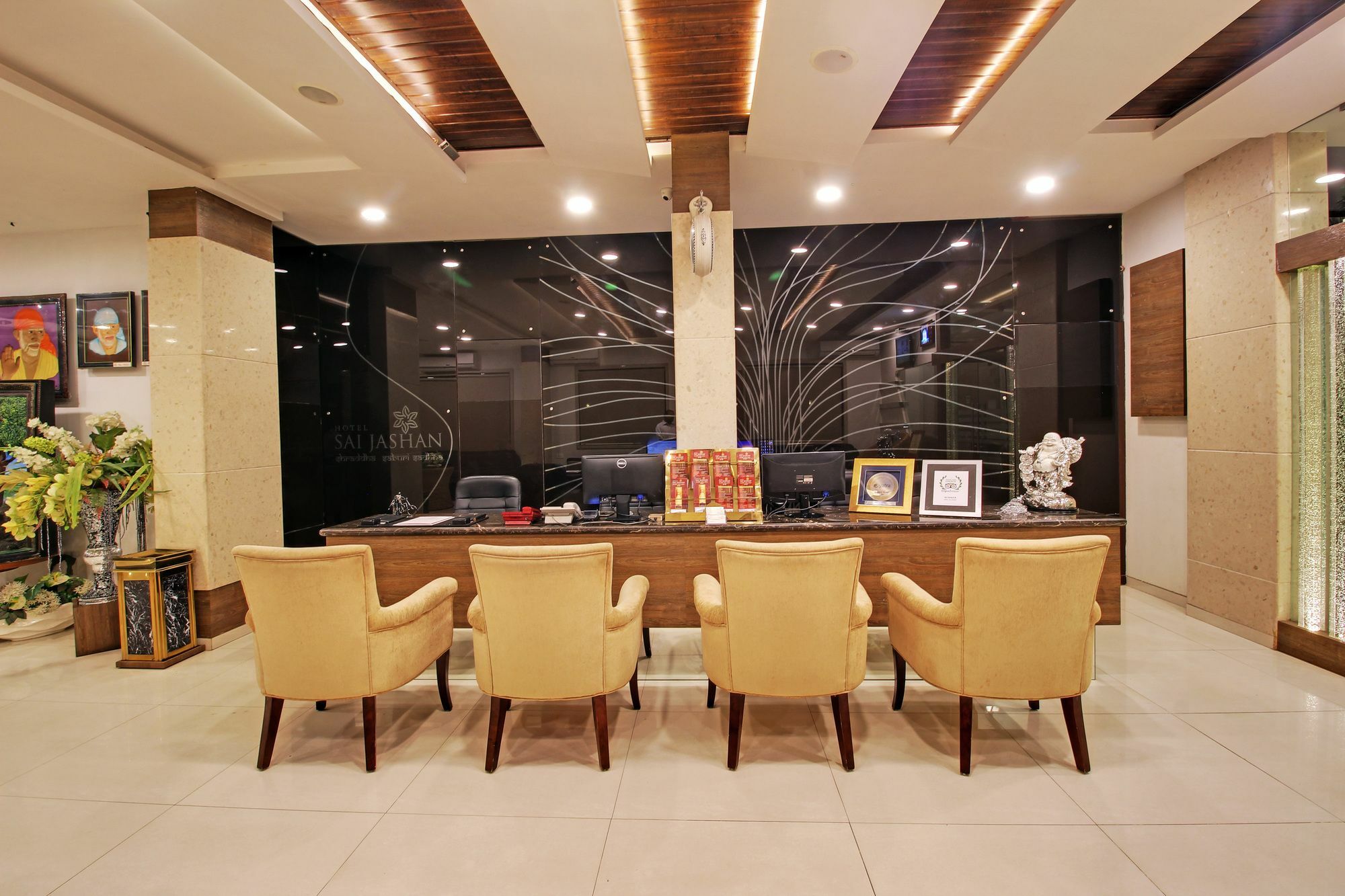Hotel Sai Jashan Shirdi - Where Blessings & Comfort Meet Екстериор снимка